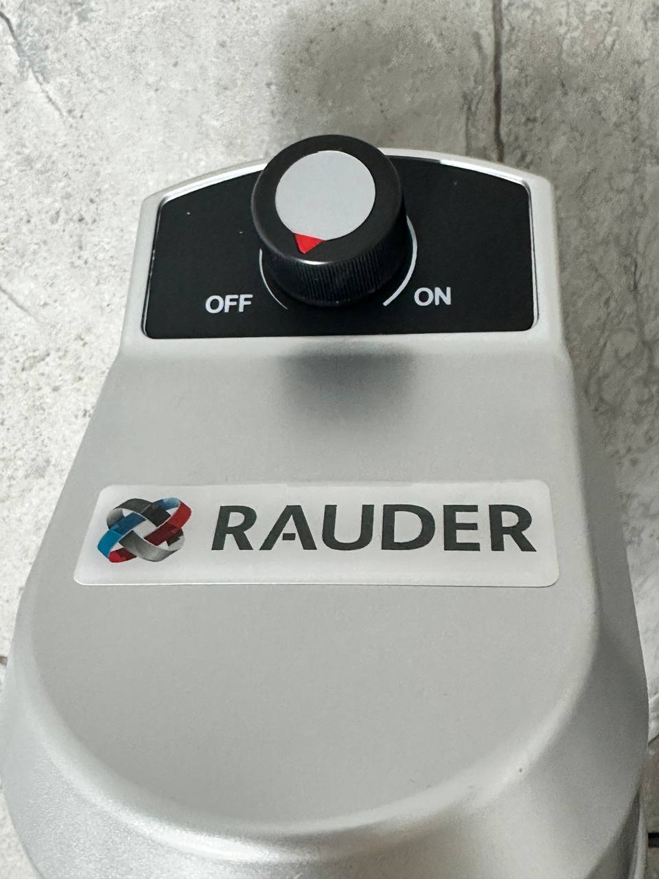 Міксер для молочних коктейлів RAUDER LMM-02